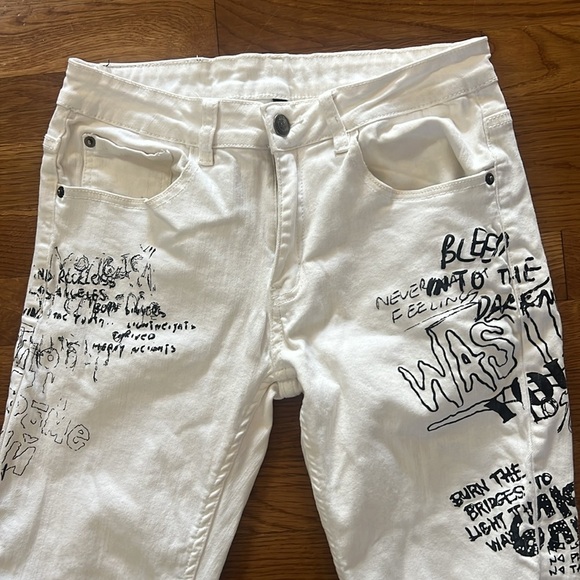 Young and Reckless white printed skinny jeans size 30 good condition - Picture 13 of 13
